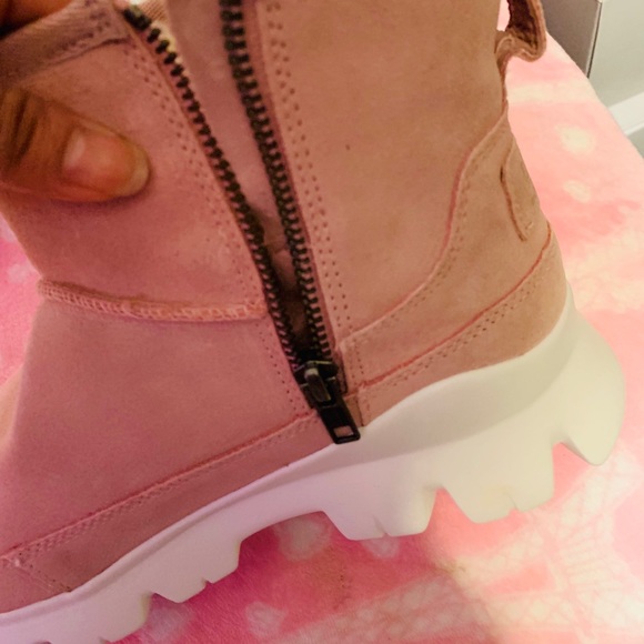 New Authentic Palomar Sneaker - Picture 5 of 5